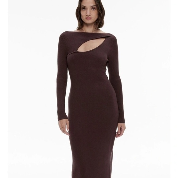 Forever 21 Dresses & Skirts - Forever 21 Women’s Chocolate Brown Long Sleeve Cut-Out Midi Dress